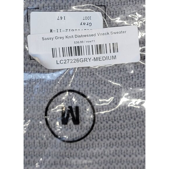 Hooded Sweater Sassy Grey Knit Distressed V-Neck Fringe Detail Womens Medium NEW - Picture 9 of 10